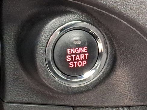 Certified 2023 Subaru Forester Premium image 24