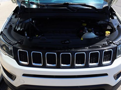 Used 2018 Jeep Compass Sport AWD/4WD image 57