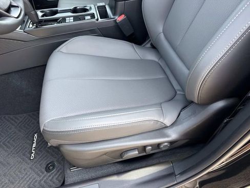 New 2026 Subaru Outback Limited AWD/4WD image 14