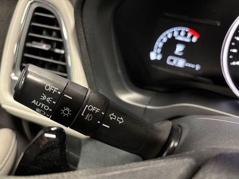 Used 2019 Honda HR-V EX image 21