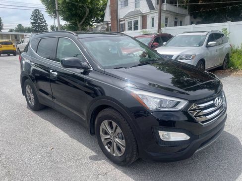 Used 2014 Hyundai Santa Fe Sport w/ Popular Equipment Package 02 FWD image 4