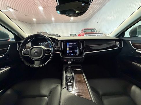 Used 2018 Volvo S90 T5 Momentum AWD/4WD image 29