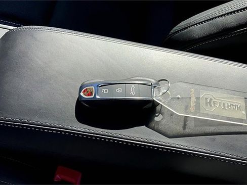 Used 2024 Porsche 911 Carrera GTS image 36