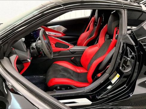Used 2023 Chevrolet Corvette Stingray Premium Cpe w/ Battery Protection Package RWD image 23