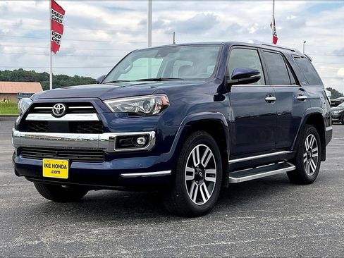 Used 2022 Toyota 4Runner Limited AWD/4WD image 7