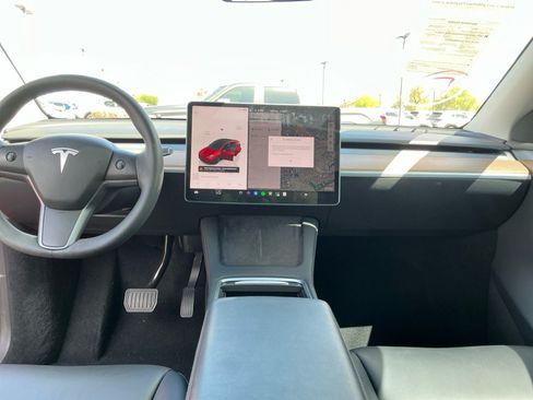 Used 2023 Tesla Model Y Long Range AWD/4WD image 20