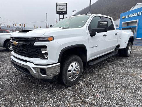 New 2026 Chevrolet Silverado 3500 W/T image 1