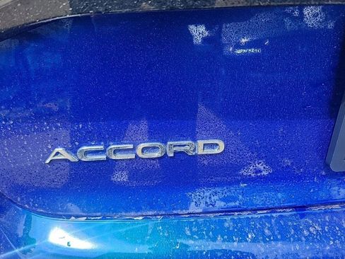 Used 2023 Honda Accord Sport image 10