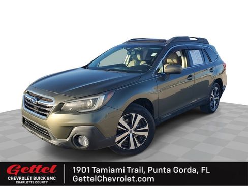 Used 2018 Subaru Outback 2.5i Limited image 1