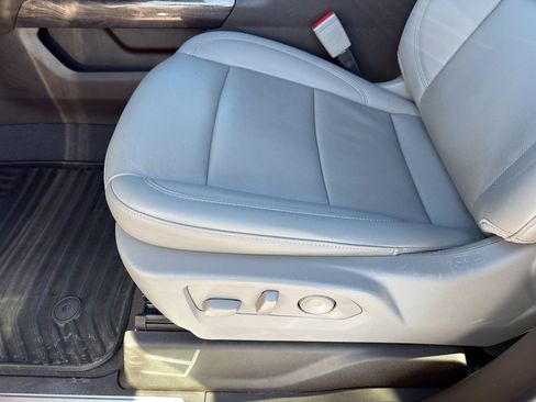 Used 2025 Chevrolet Silverado 1500 LTZ w/ LTZ Convenience Package II image 14