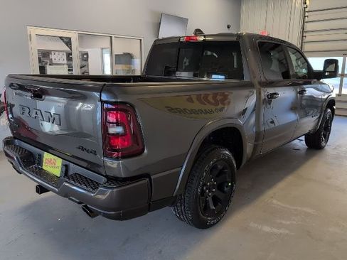 New 2026 RAM 1500 4x4 Crew Cab image 4