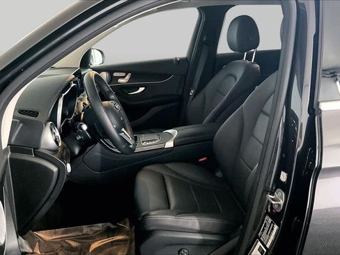 Certified 2021 Mercedes-Benz GLC 300 4MATIC image 9