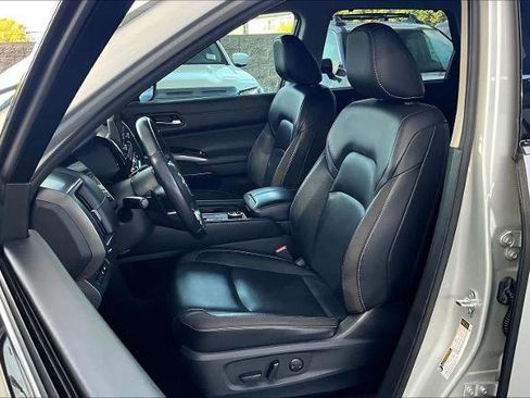 Certified 2023 Nissan Pathfinder SL w/ SL Premium Package image 7
