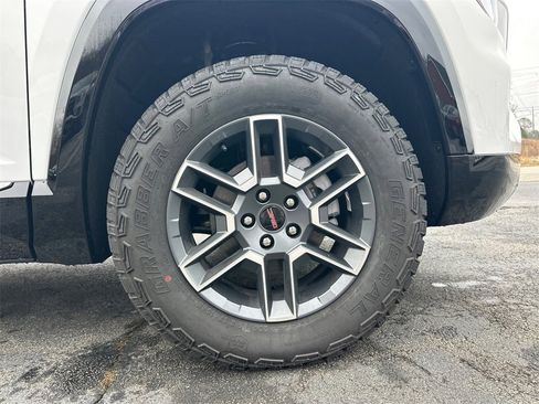 New 2026 GMC Terrain AT4 image 13