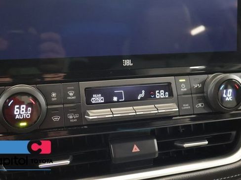 Certified 2024 Toyota Grand Highlander AWD image 23