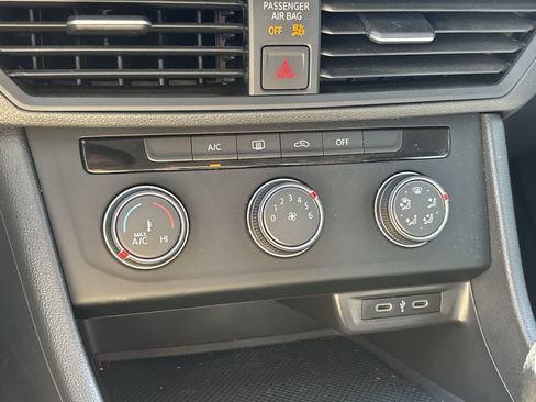 Used 2021 Volkswagen Jetta S FWD image 21