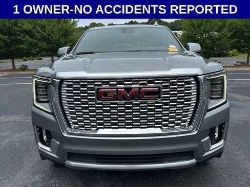 Used 2023 GMC Yukon Denali AWD/4WD image 14