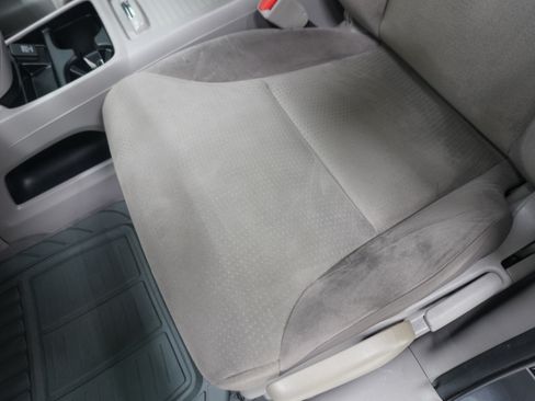 Used 2014 Honda CR-V EX image 11