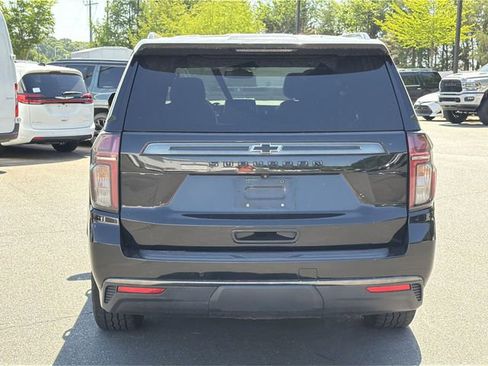 Used 2021 Chevrolet Suburban Z71 w/ Z71 Off-Road Package AWD/4WD image 4