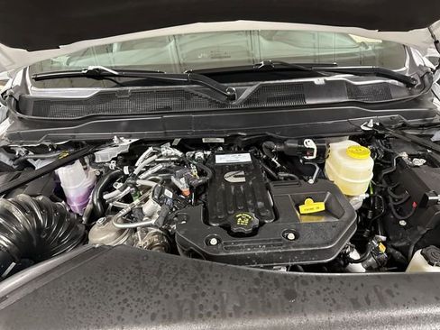 New 2026 RAM 2500 Laramie AWD/4WD image 25