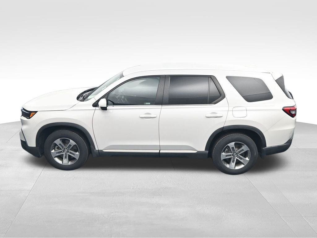 Certified 2024 Honda Pilot EX-L image 32