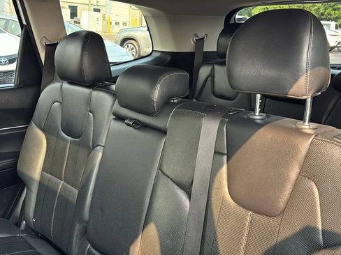 Used 2020 Kia Telluride EX AWD/4WD image 30