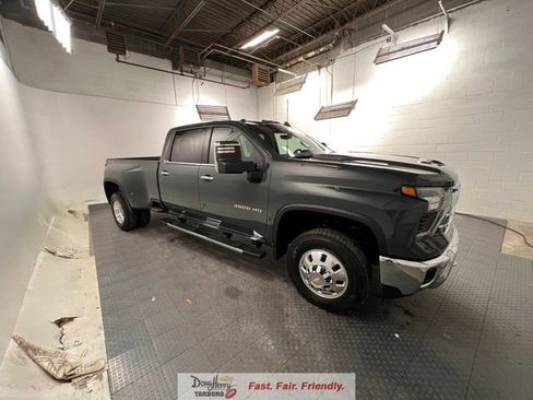 New 2026 Chevrolet Silverado 3500 LTZ w/ LTZ Convenience Package AWD/4WD image 3