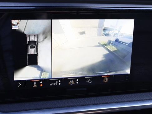 Used 2024 GMC Sierra 2500 Denali w/ Denali Reserve Package image 8