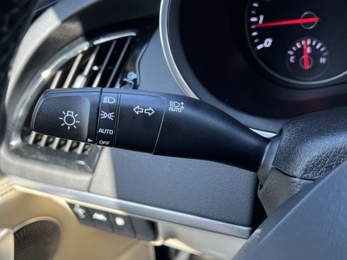 Used 2023 Kia Stinger GT-Line w/ Sun & Sound Package AWD/4WD image 30