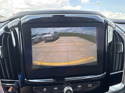 Used 2019 Chevrolet Traverse LT AWD/4WD image 18