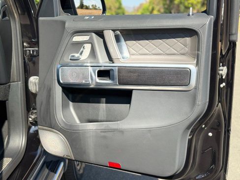 Used 2024 Mercedes-Benz G 550 image 25