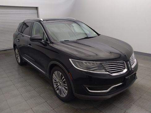 Used 2018 Lincoln MKX Reserve w/ Luxury Package FWD image 13
