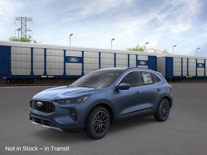 New 2025 Ford Escape SE
