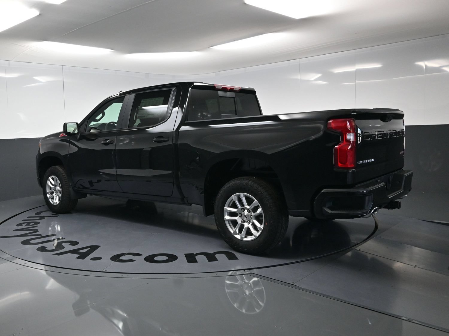 New 2026 Chevrolet Silverado 1500 RST w/ Safety Package AWD/4WD image 7