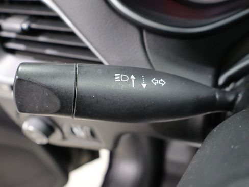 Used 2021 Jeep Cherokee Latitude Lux AWD/4WD image 41