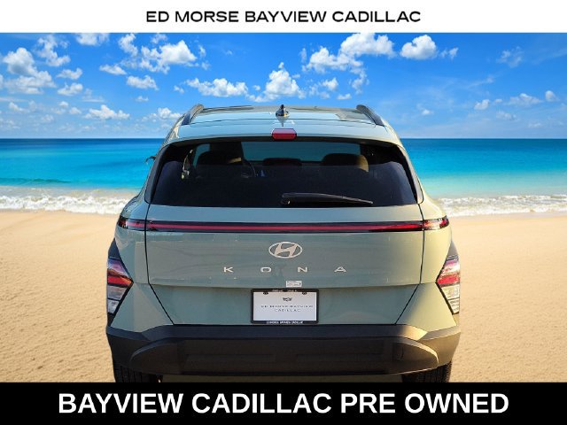 Used 2025 Hyundai Kona SEL FWD image 4