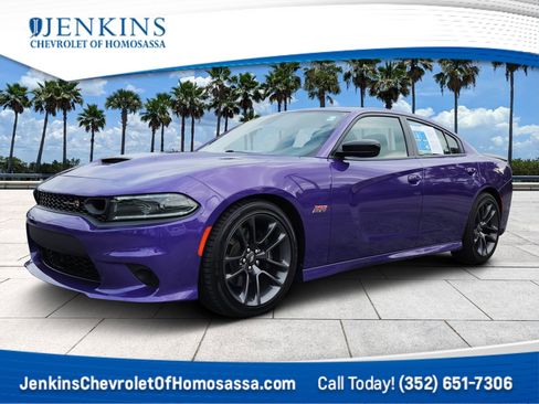Used 2023 Dodge Charger Scat Pack w/ Technology Group image 1