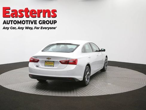 Used 2024 Chevrolet Malibu LT FWD image 39