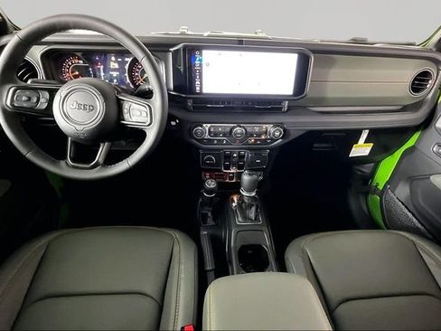 New 2026 Jeep Gladiator Mojave AWD/4WD image 5