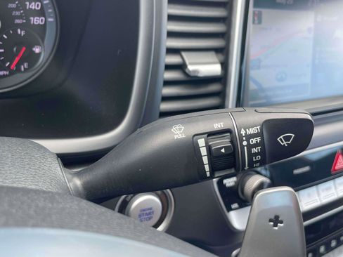 Used 2018 Hyundai Sonata Limited FWD image 24