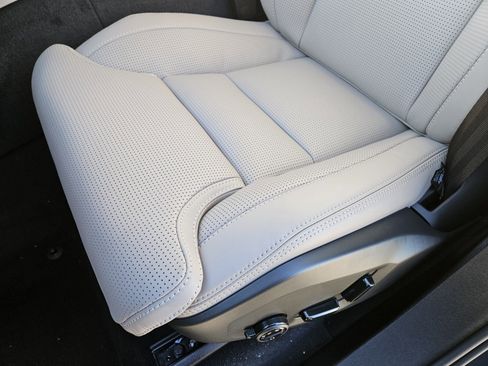 New 2026 Volvo XC90 B6 Ultra w/ Protection Package Premier image 8