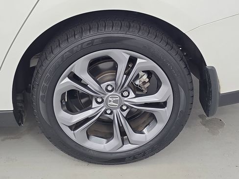 Used 2023 Honda Accord EX image 29