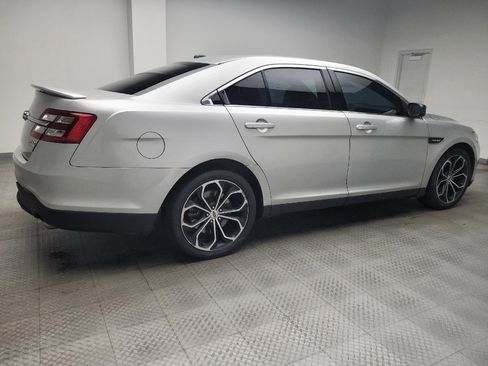 Used 2018 Ford Taurus SHO AWD/4WD image 10