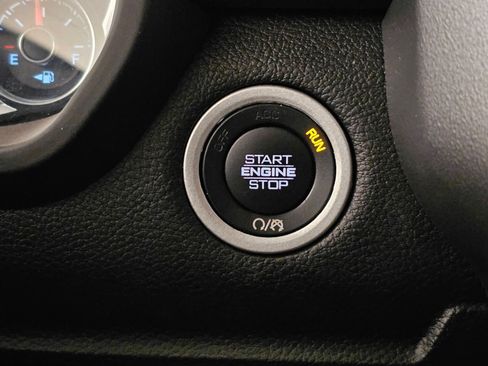 Used 2024 RAM 1500 Laramie image 26