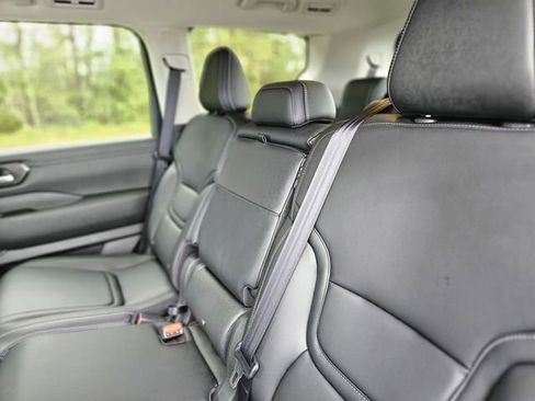 Certified 2026 Nissan Armada SV RWD image 27