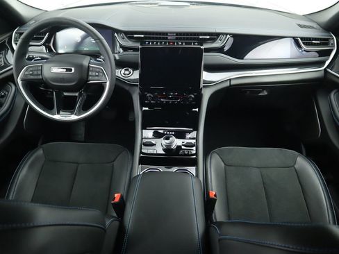 Used 2022 Jeep Grand Cherokee Trailhawk w/ Advanced Protech Group II image 13