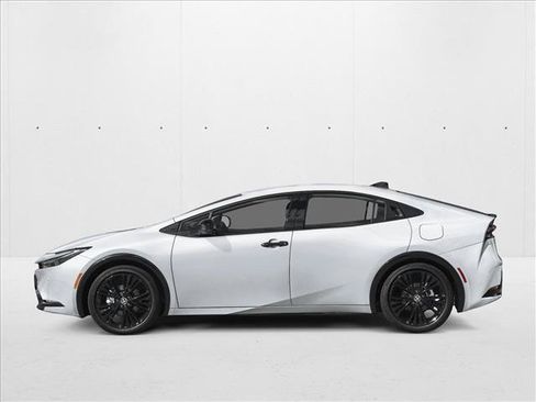 New 2026 Toyota Prius Plug-In Hybrid FWD image 3