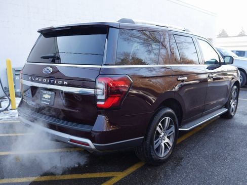 Used 2023 Ford Expedition Limited image 7