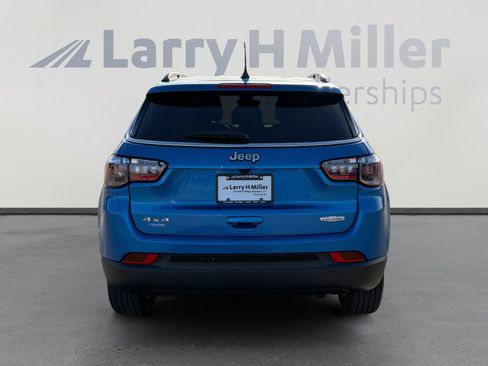 Used 2025 Jeep Compass Latitude w/ Convenience Group image 5