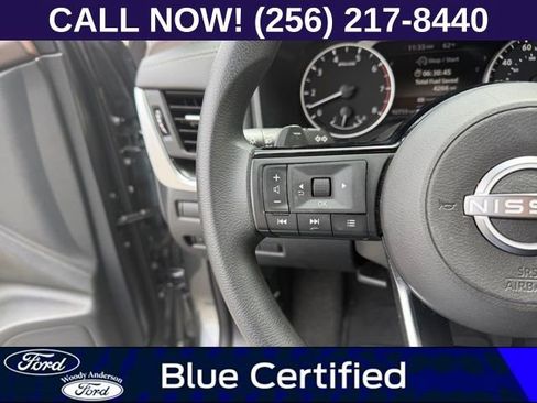 Used 2023 Nissan Rogue SV AWD/4WD image 11